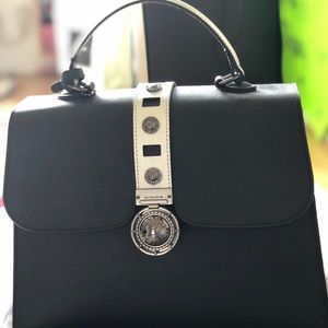 Authentic leather classic bag. Never used!